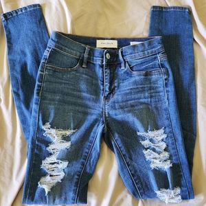 PacSun distressed jegging